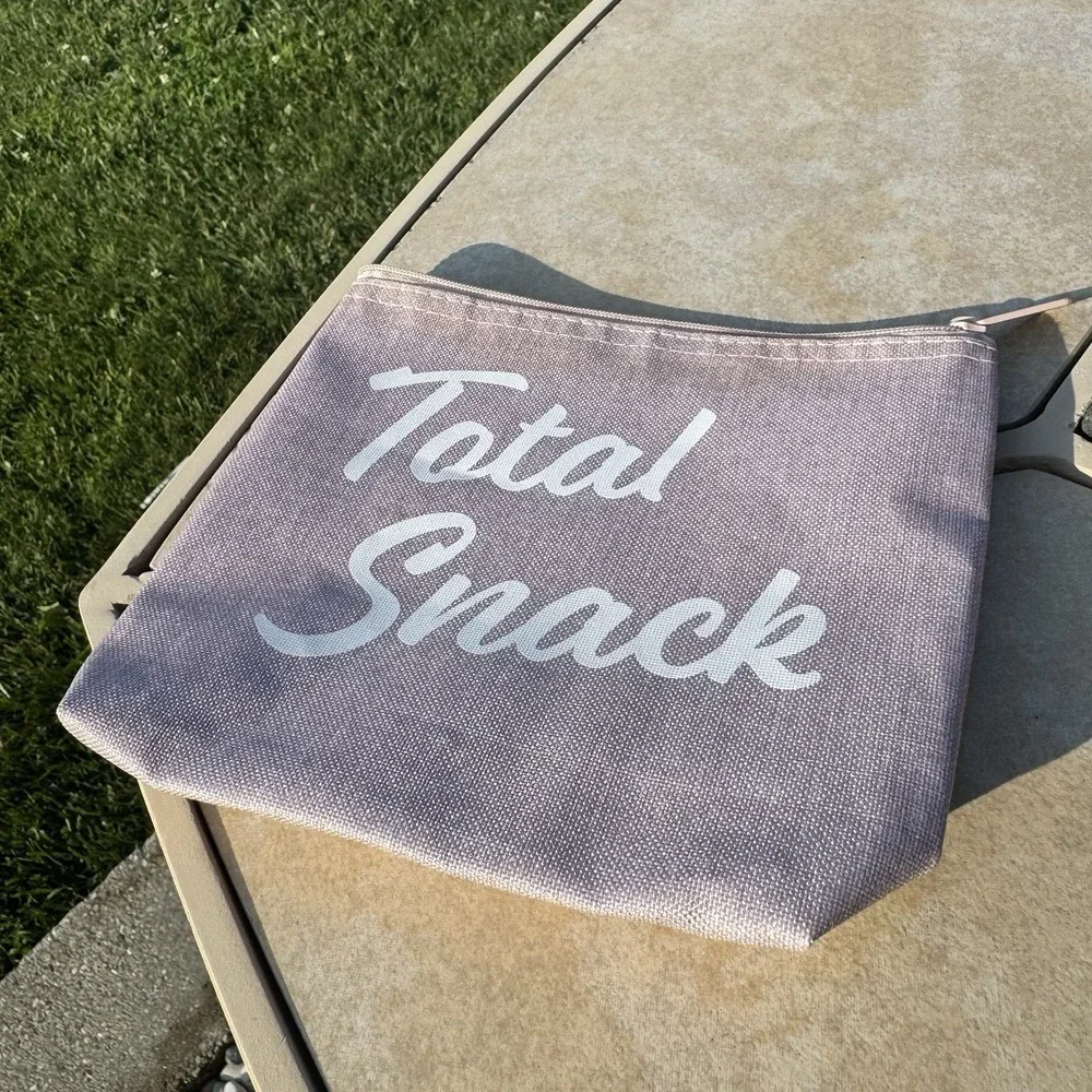Thirty One Snack And Go Pouch 